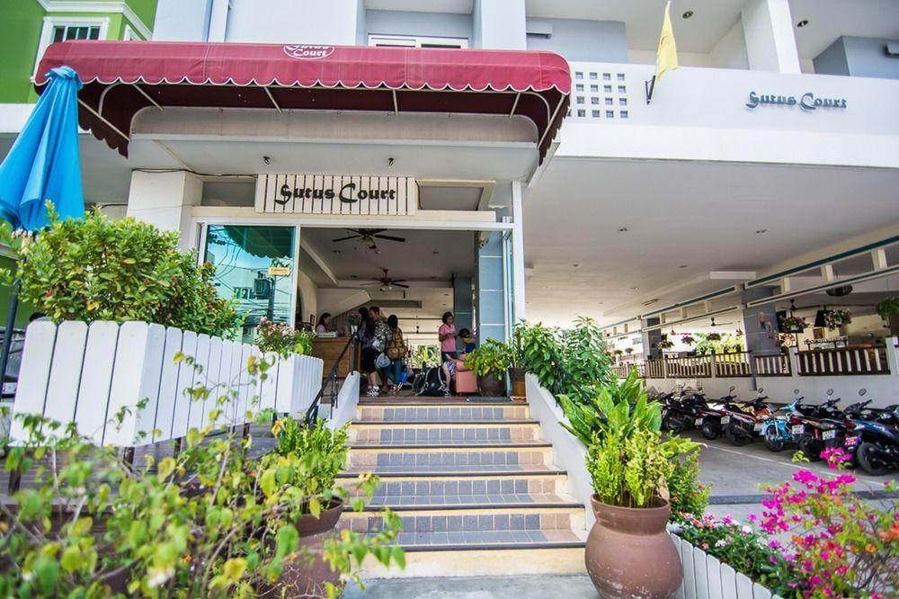 Sutus Court 3 Hotell Pattaya Eksteriør bilde