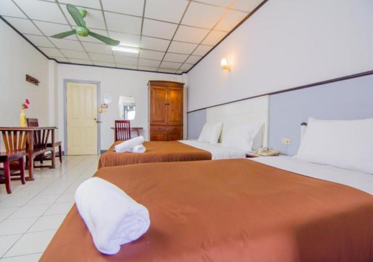 Sutus Court 3 Hotell Pattaya Eksteriør bilde